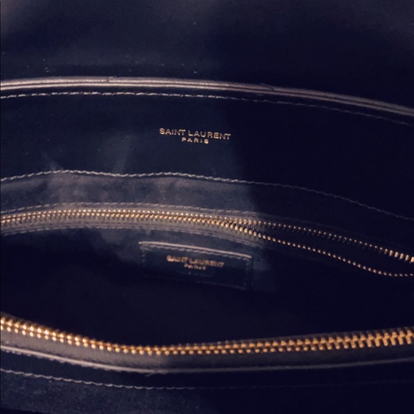 Authentic new Saint Lauren Loulou bag - Picture 11 of 11